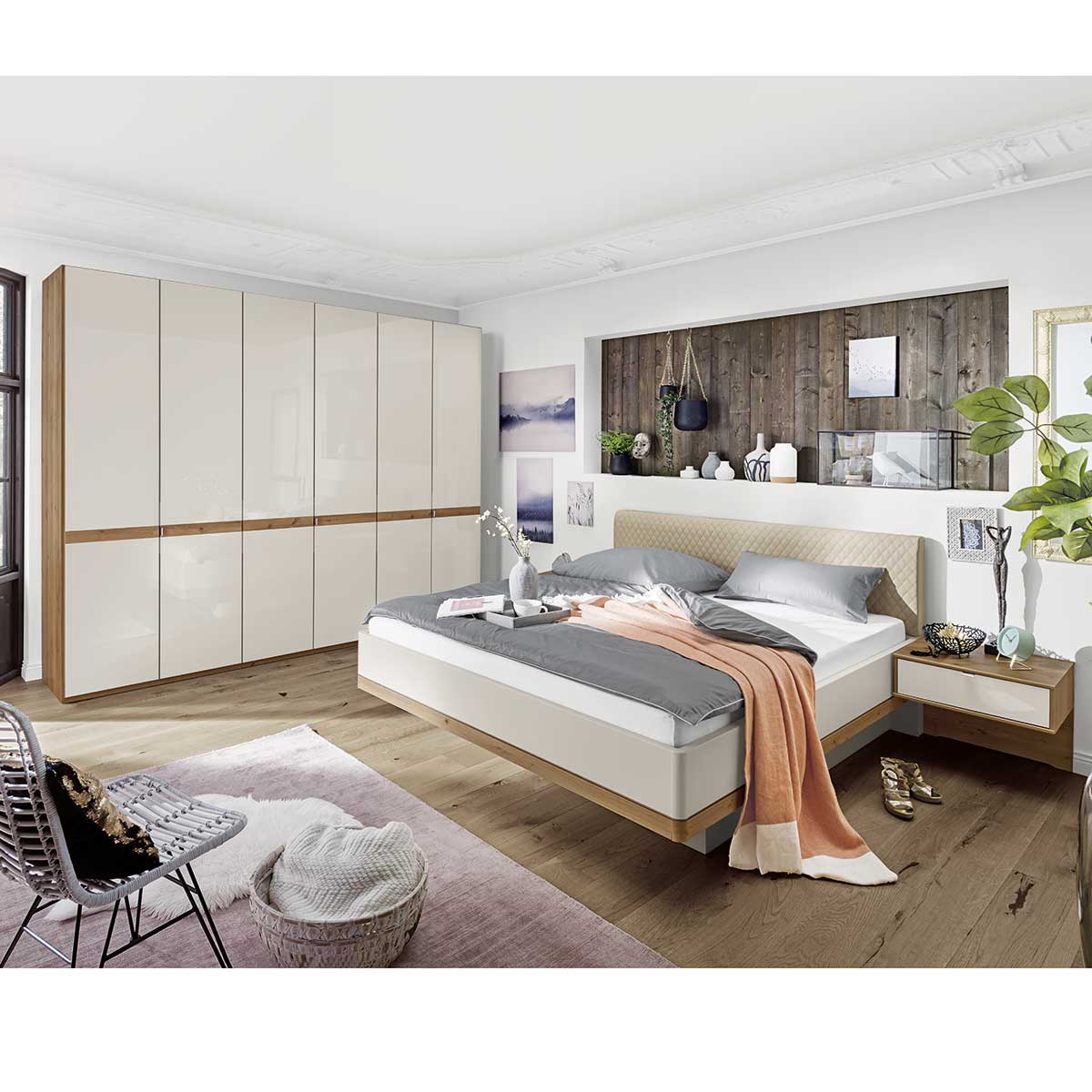 Drehtürenschrank 6-türig in Champagnerglas / Bianco- Eiche NB