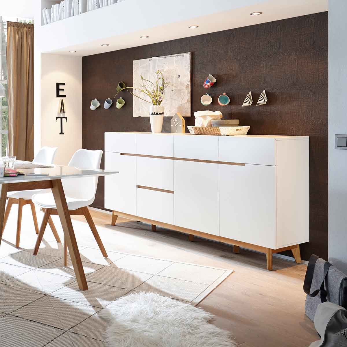 Kommode in weiß matt, B 145 cm