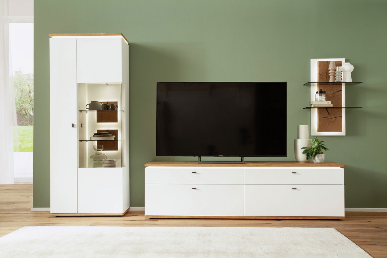 Wohnkombination in Wildeiche Weiß