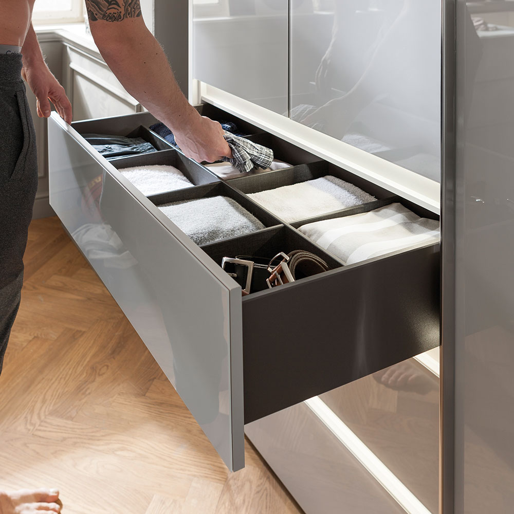 Schwebetürenschrank Concept ME 320