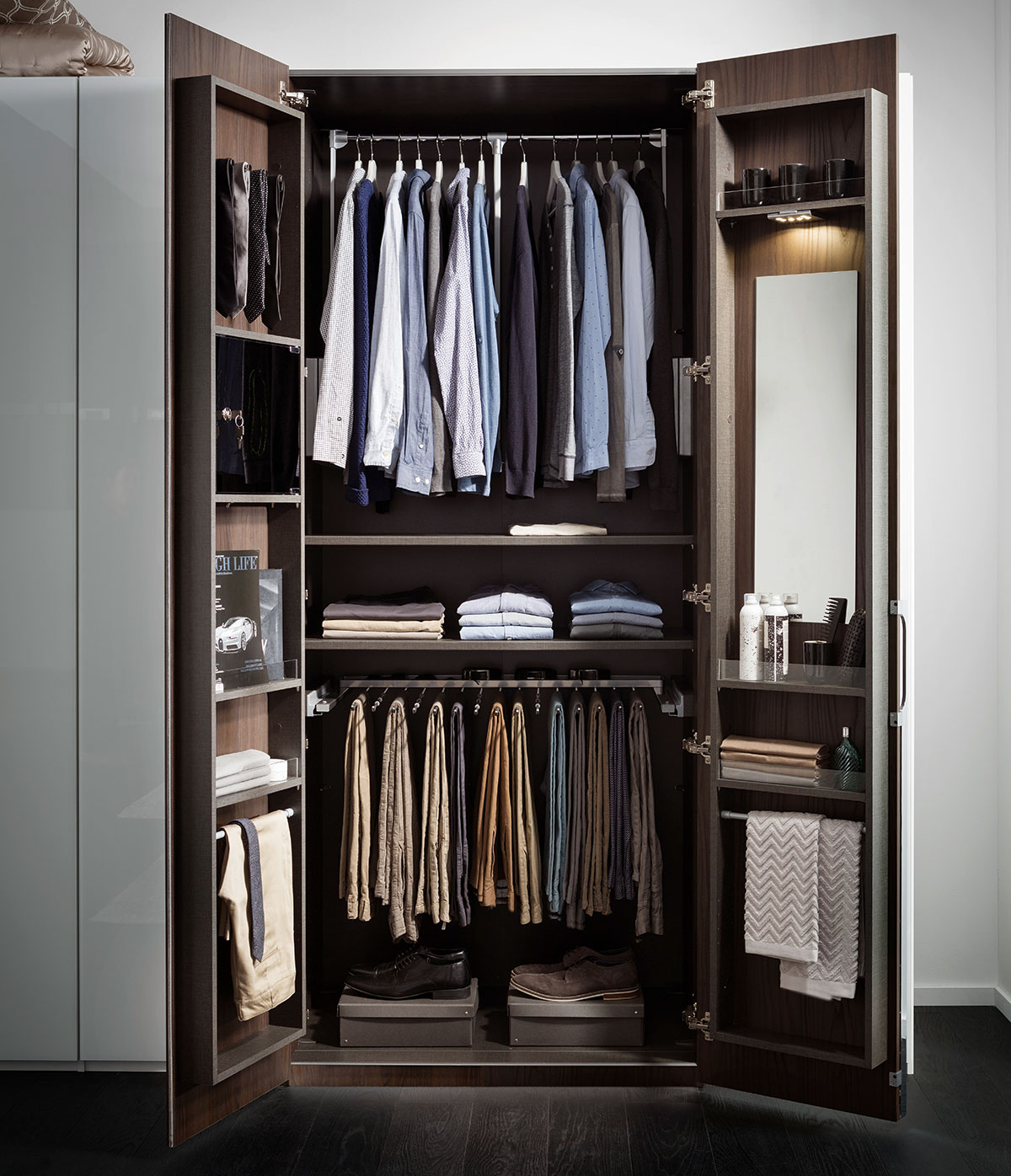 Drehtürenschrank Concept ME 230 von Nolte Möbel