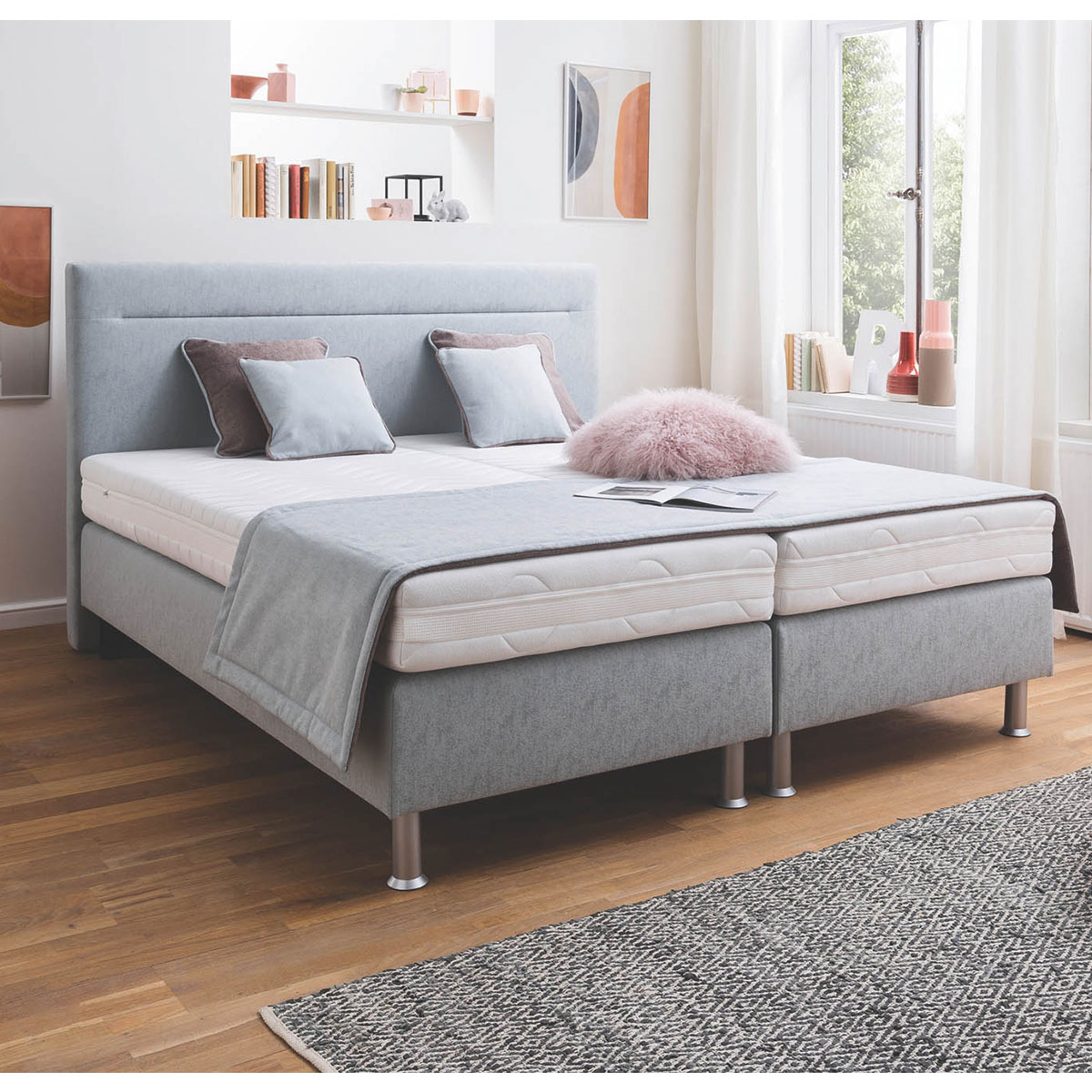 Boxspringbett in A Hellgrau